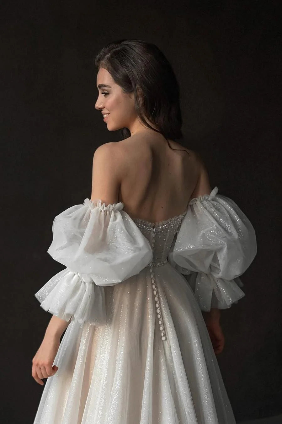 Stunning White Tulle Strapless Puff Sleeves Long Split Wedding Dress with Beadings