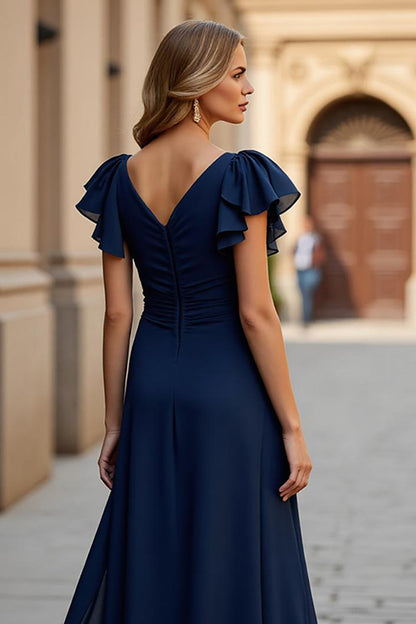 Burgundy V-Neck A Line Maxi Ruched Mother of the Bride Dress with Slit