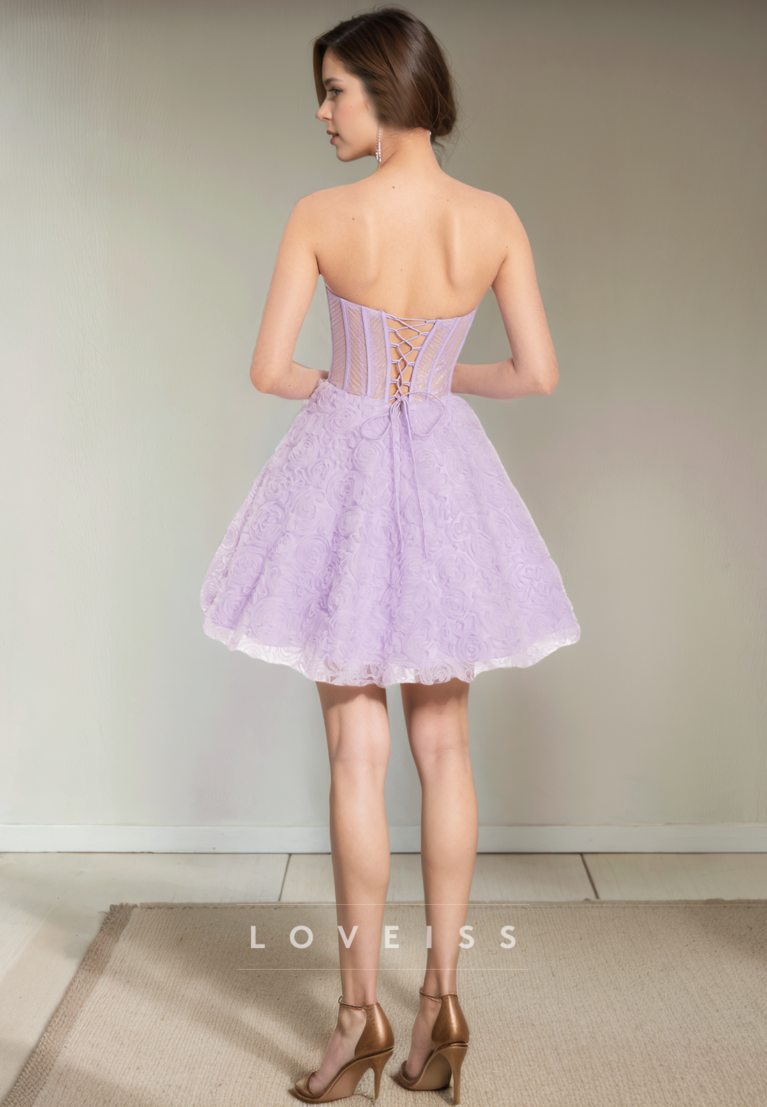 A Line V Neck Tulle Homecoming Dress Short Graduation Dress