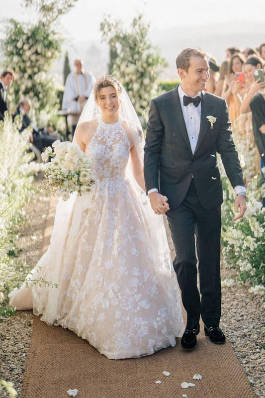 Romantic A-Line Halter Tulle Appliques Wedding Dresses