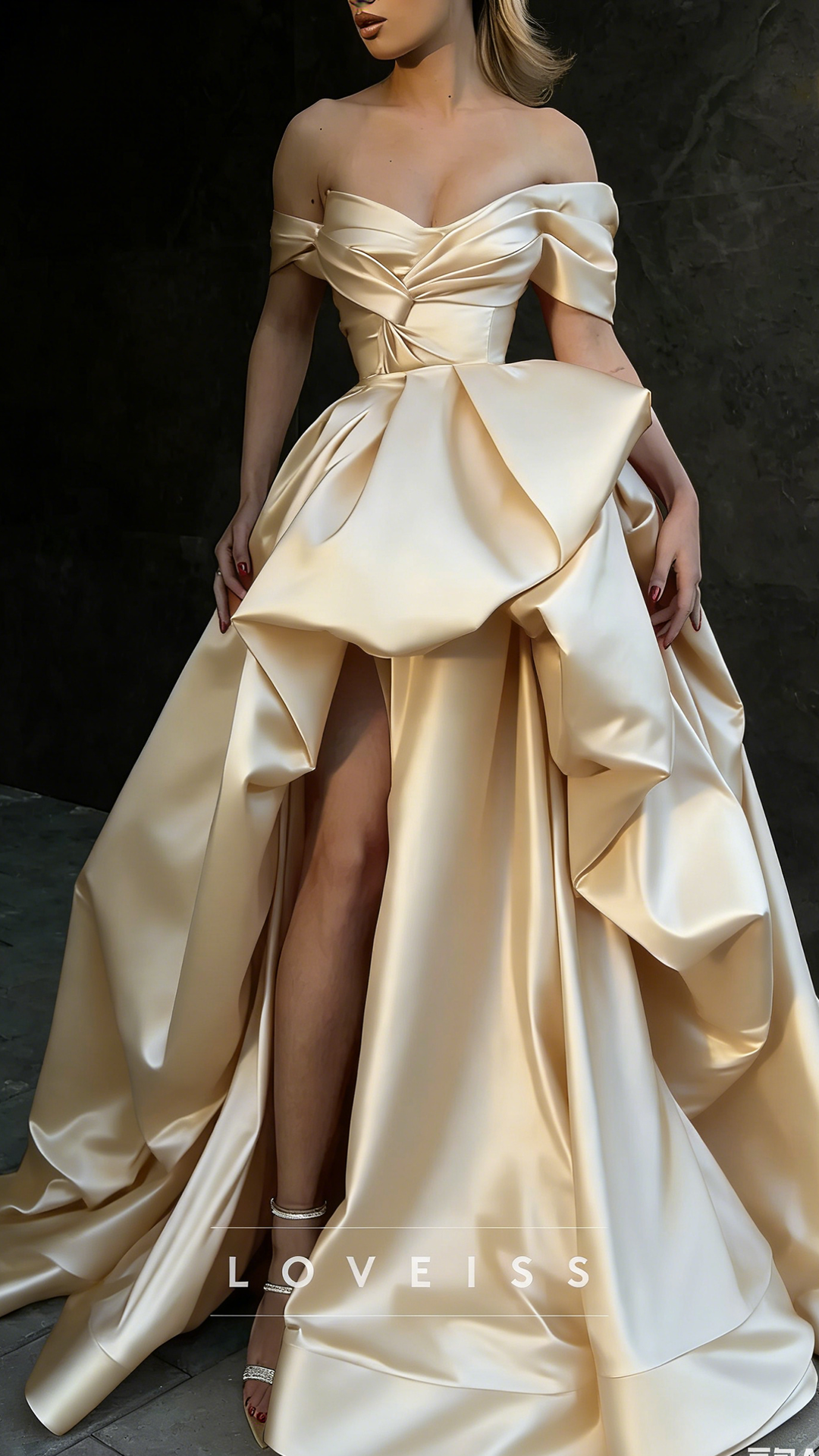 V-Neck Sleeveless Sleek Ball Gown A-Line Prom Dress