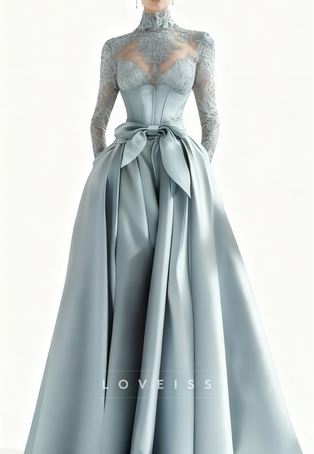 High Neck Long Sleeves Appliques A-Line Evening Dress