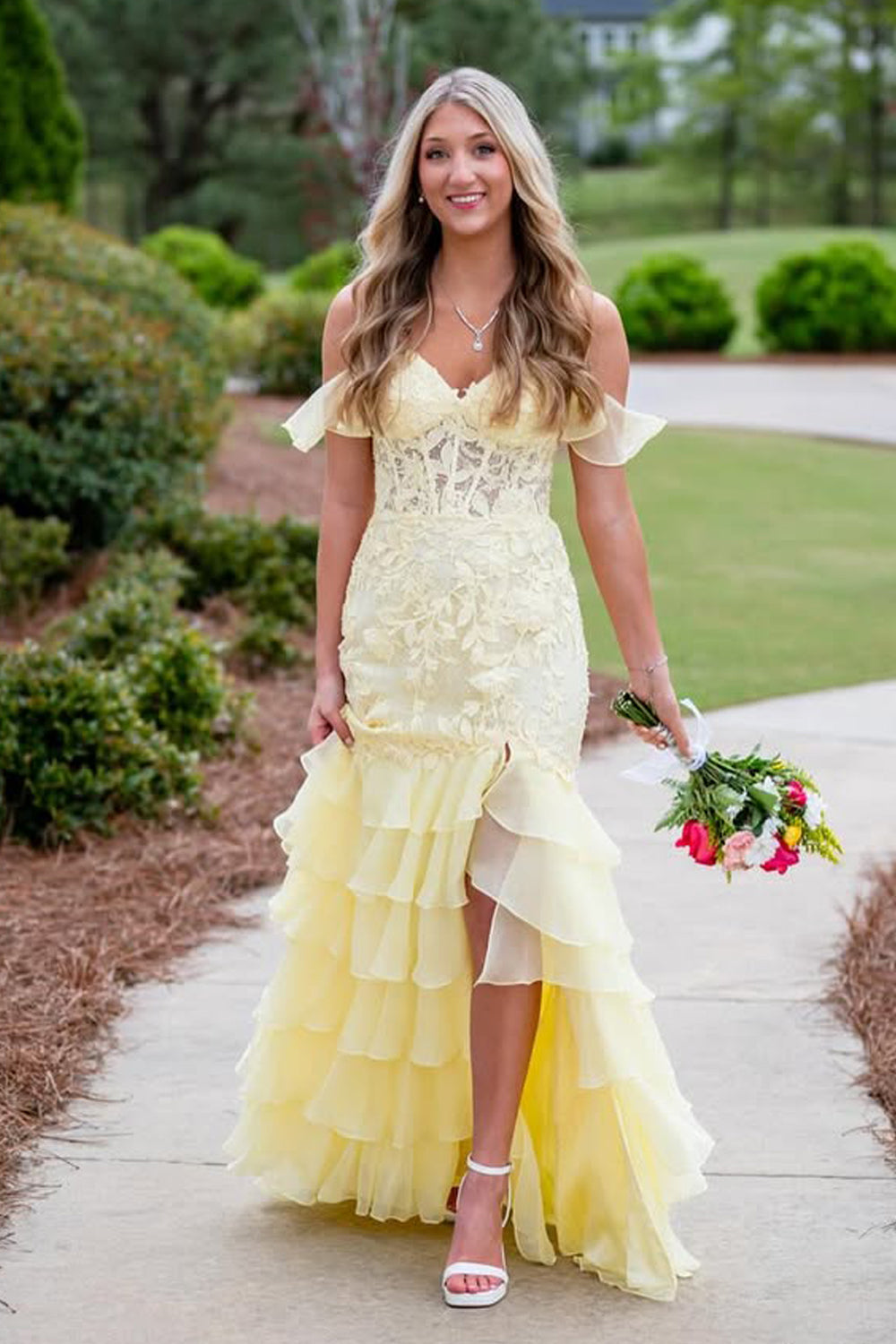 Cute Mermaid Sweetheart Daffodial Tiered Chiffon Prom Dress with Slit