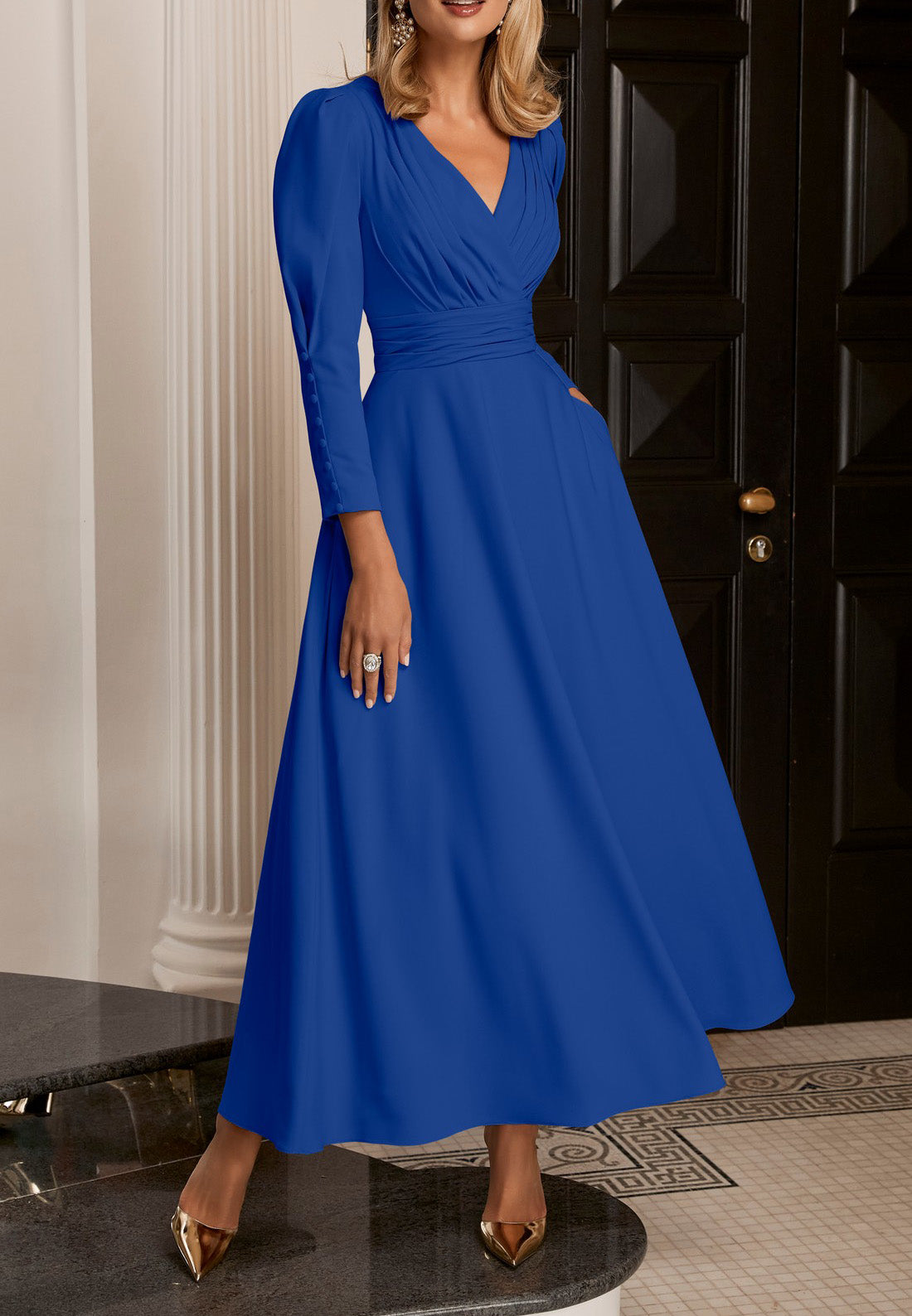 V-Neck Long Sleeves Pleated A-Line Chiffon Mother of Bride Dress Cockt –  Loveiss