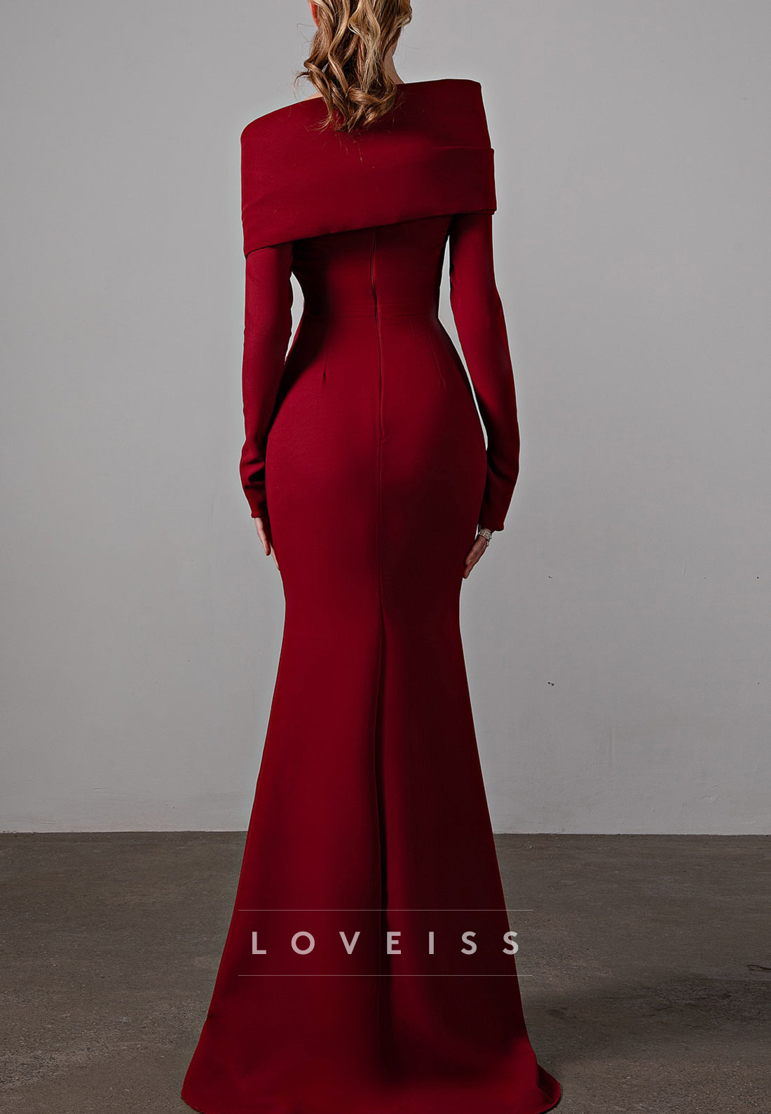 Asymmetrical Long Sleeves Mermaid Evening Dress