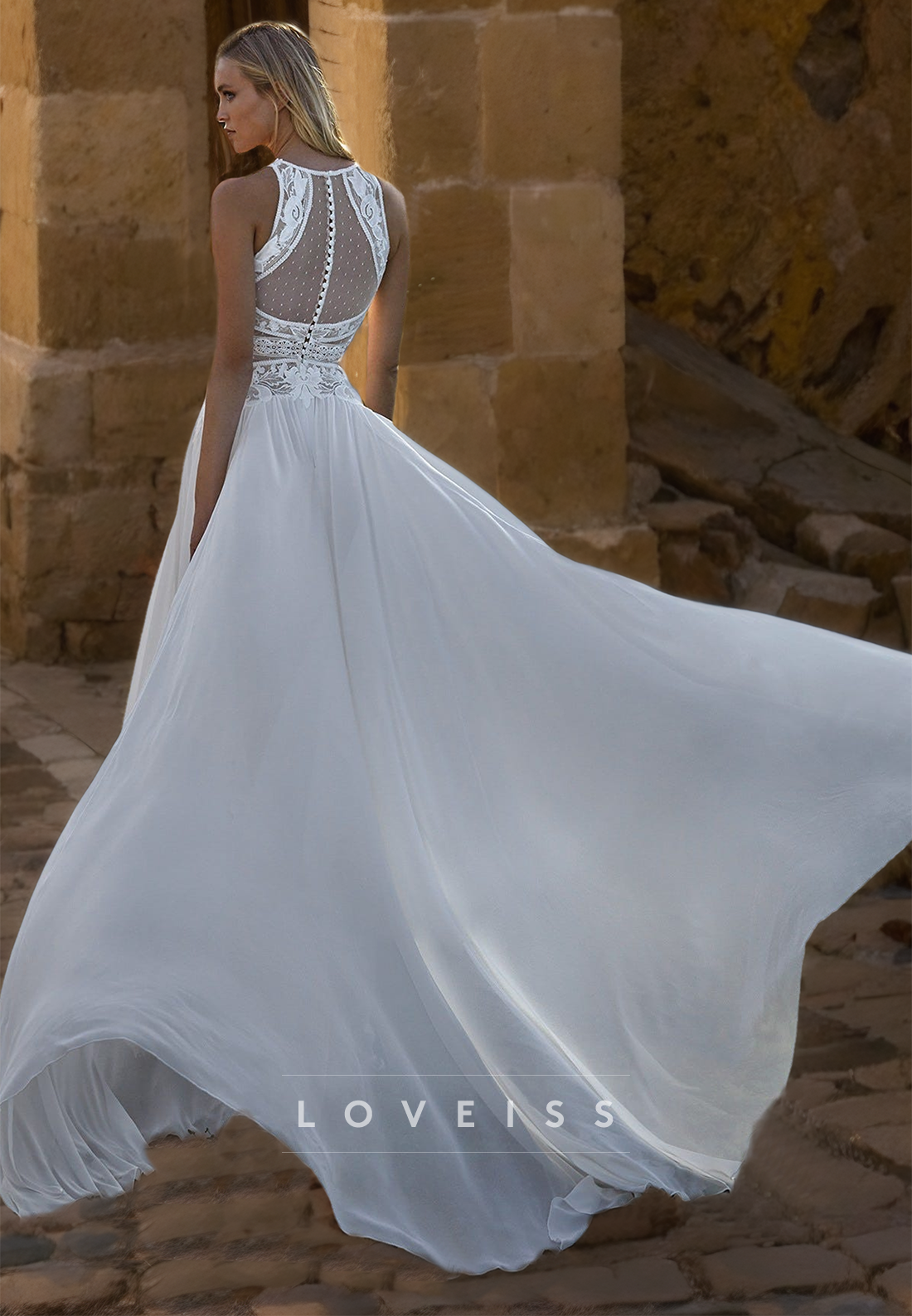 Halter Sleeveless Appliques Chiffon A-Line Boho Wedding Dress