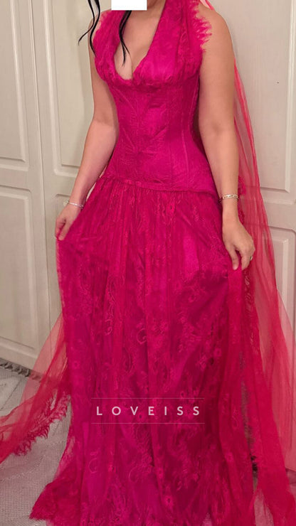 Halter V-Neck Lace Appliques A-Line Prom Dress