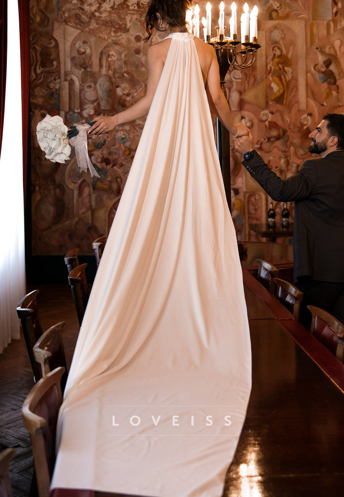 Halter V-Neck Sleeveless Sleek Sheath Beach Wedding Dress