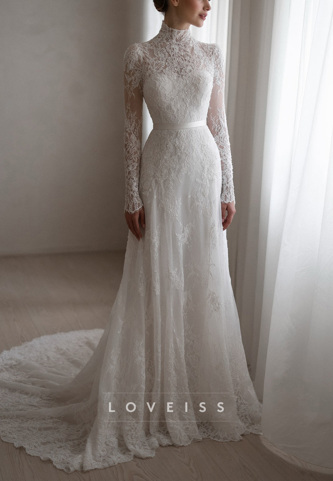 High Neck Long Sleeves Lace Appliques A-Line Wedding Dress