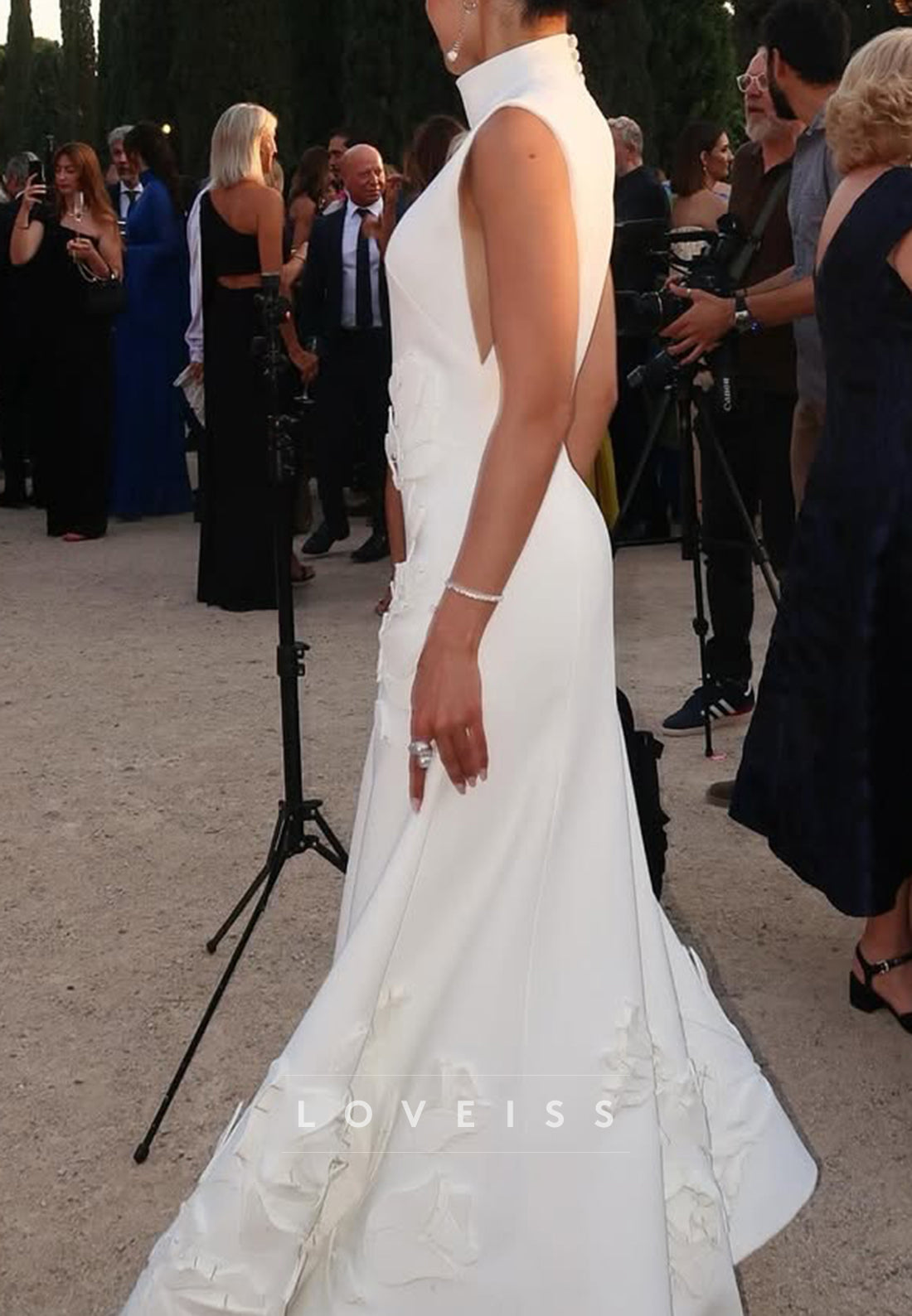 High Neck Sleeveless Appliques A-Line Wedding Dress