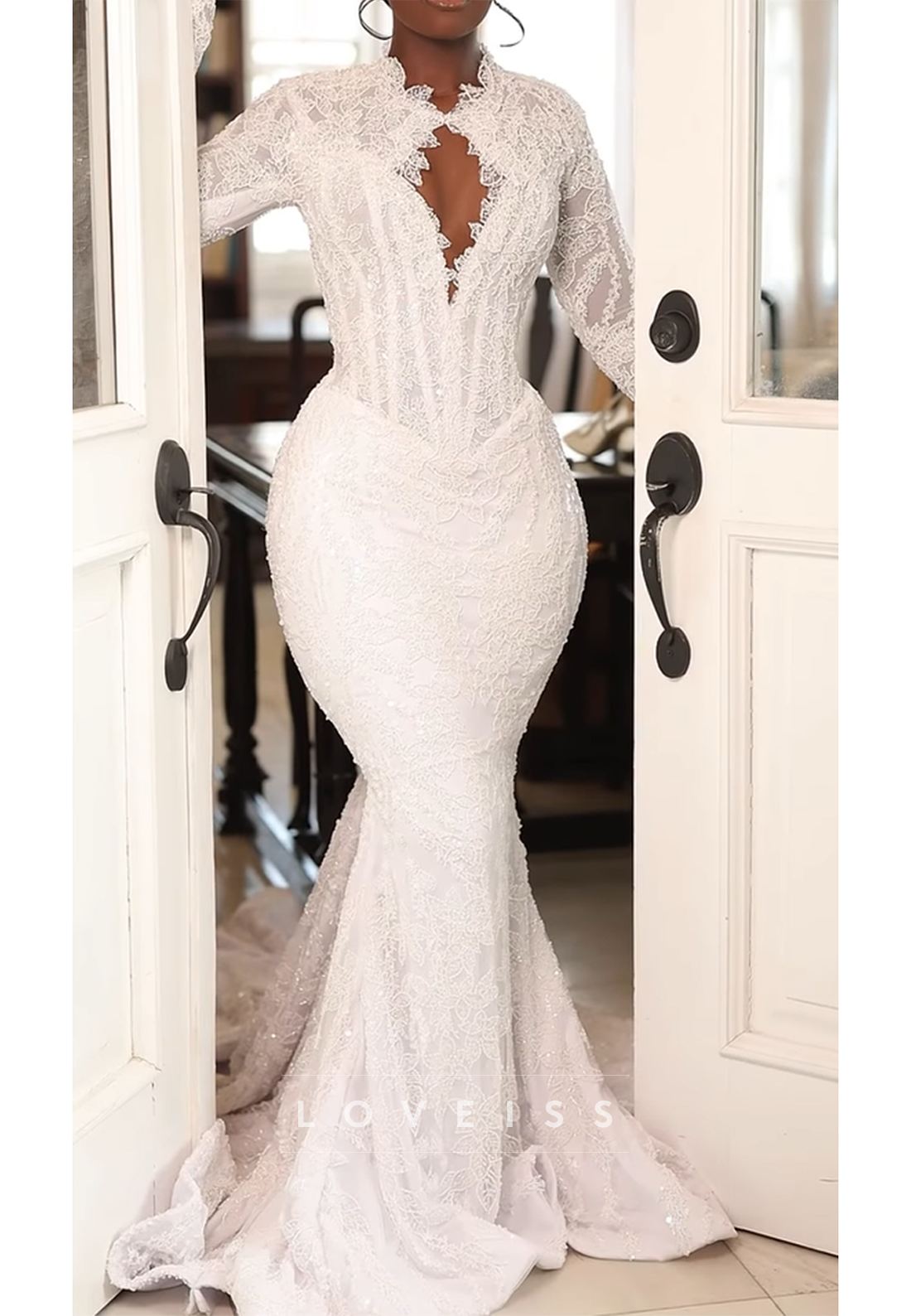High Neck V-Neck Lace Appliques Mermaid Wedding Dress