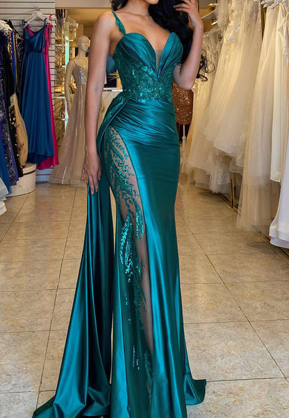 V-Neck Sleeveless Appliques Sheath Ruched Prom Dress