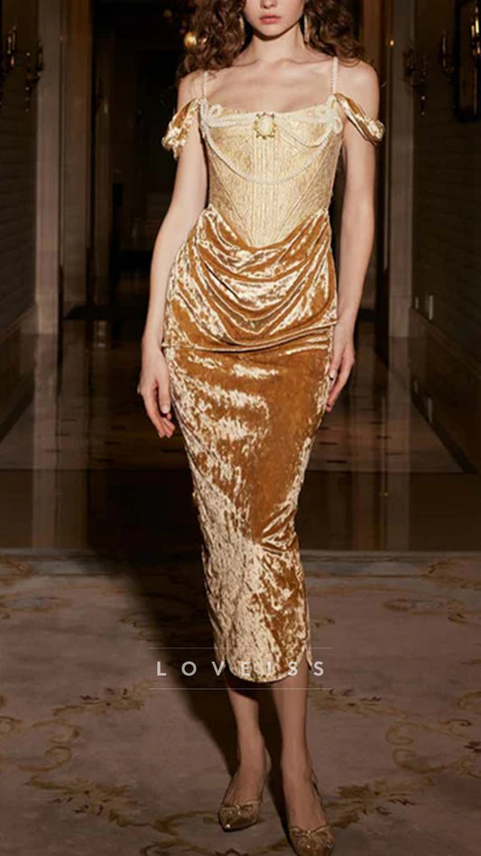 Off-Shoulder Velvet Mermaid Prom Dress