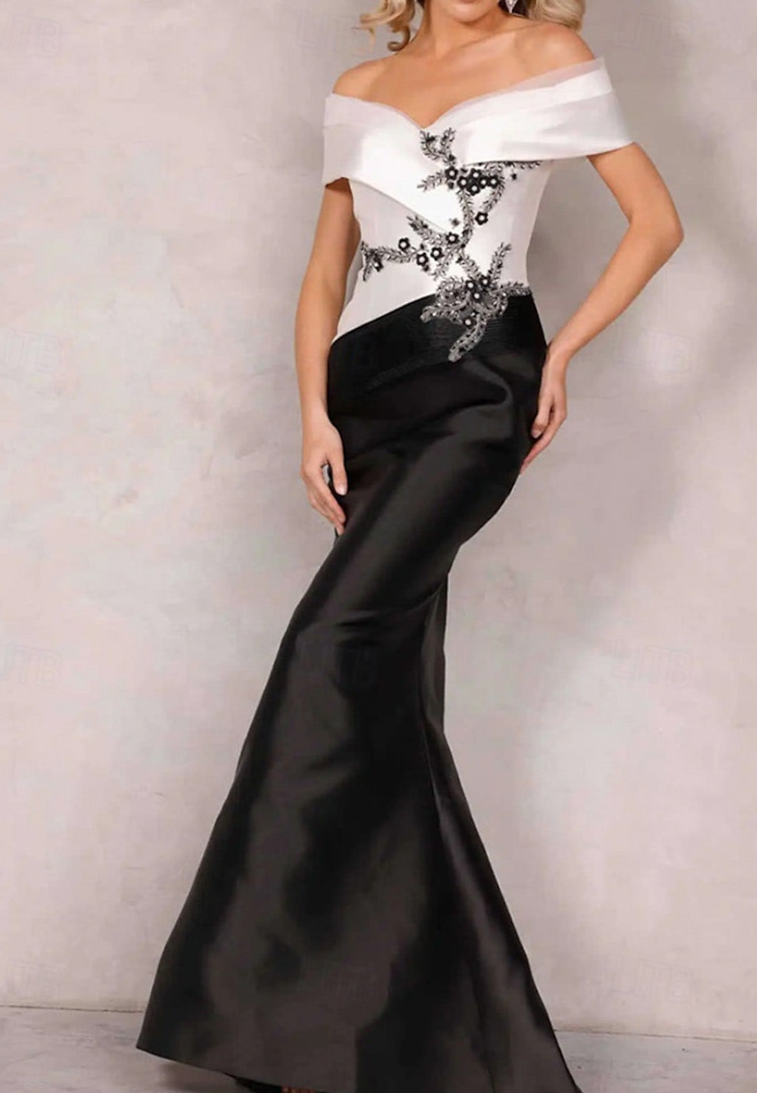 Mermaid Evening Gown Elegant Dress Formal Wedding Floor Length Sleeveless