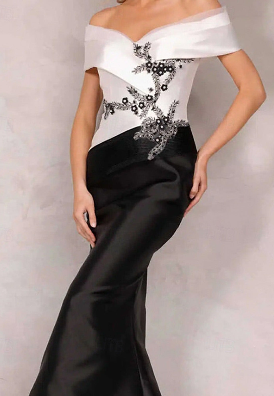 Mermaid Evening Gown Elegant Dress Formal Wedding Floor Length Sleeveless