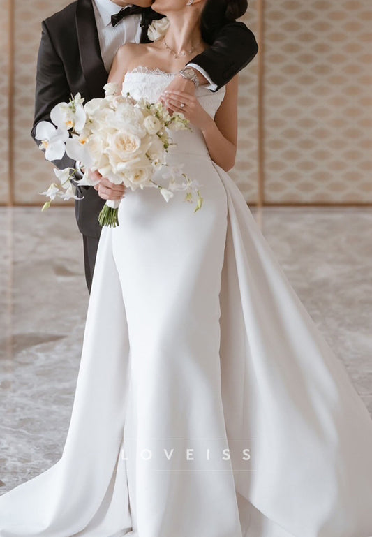 Off-Shoulder Appliques Sleek Mermaid Wedding Dress