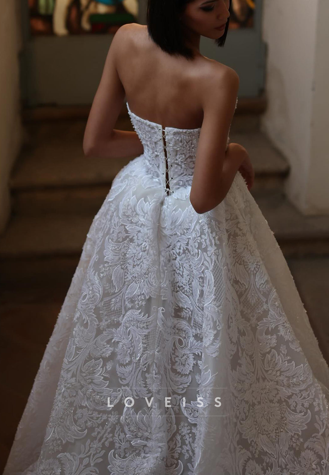 Off-Shoulder Appliques Sleeveless A-Line Wedding Dress