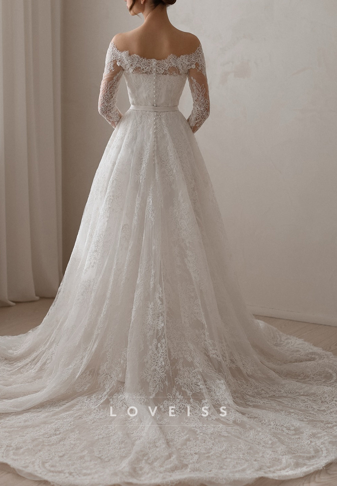 Off-Shoulder Long Sleeves Lace Appliques A-Line Wedding Dress