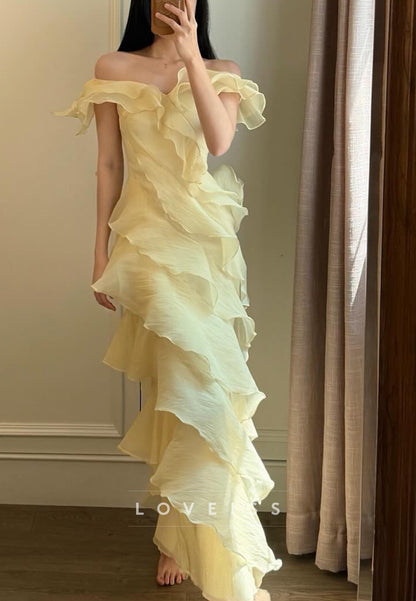 Off-Shoulder Ruffles Sheath Sleeveless Prom Dress