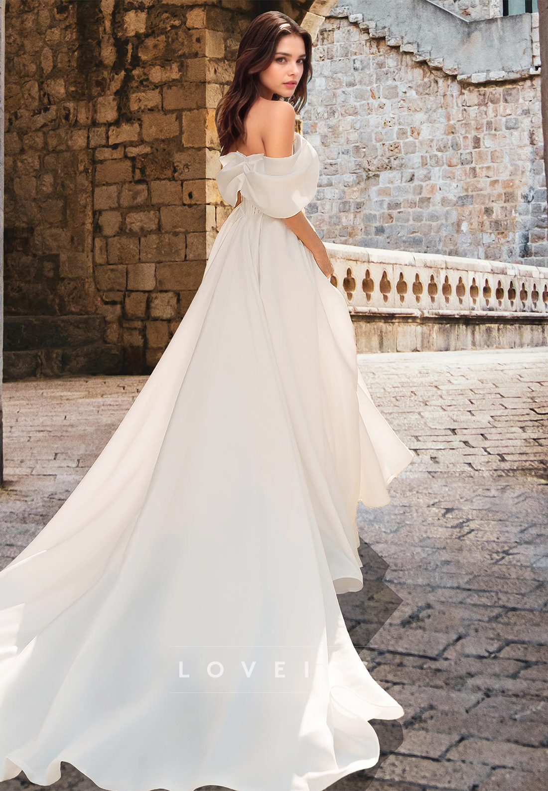 Off-Shoulder Sleeveless Appliques Pleated A-Line Wedding Dress