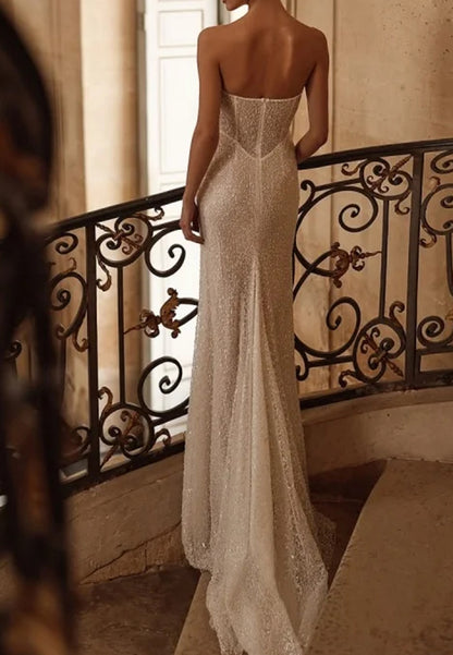 Off-Shoulder Sleeveless Beaded Embroidery Mermaid Wedding Dress