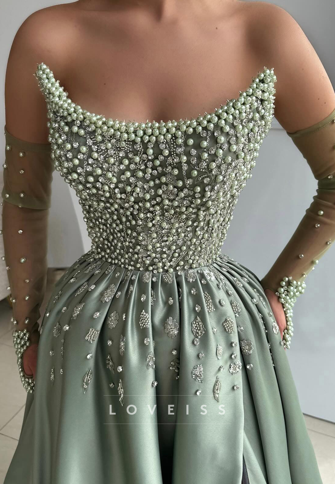 Off-Shoulder Sleeveless Beaded Pleated A-Line Prom Dress