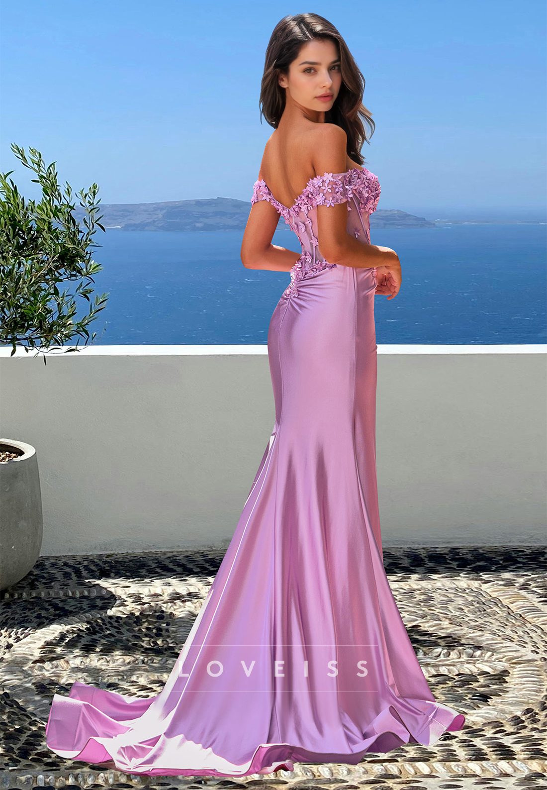 Off-Shoulder Sleeveless Floral Appliques Pleated Mermaid Prom Dress