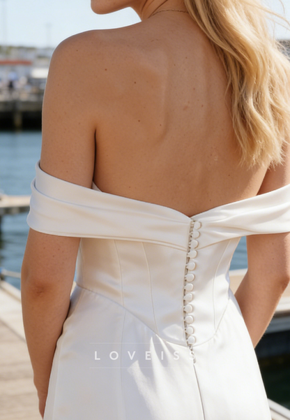 Off-Shoulder Sleeveless Mermaid Wedding Dress with Pearl Gloves