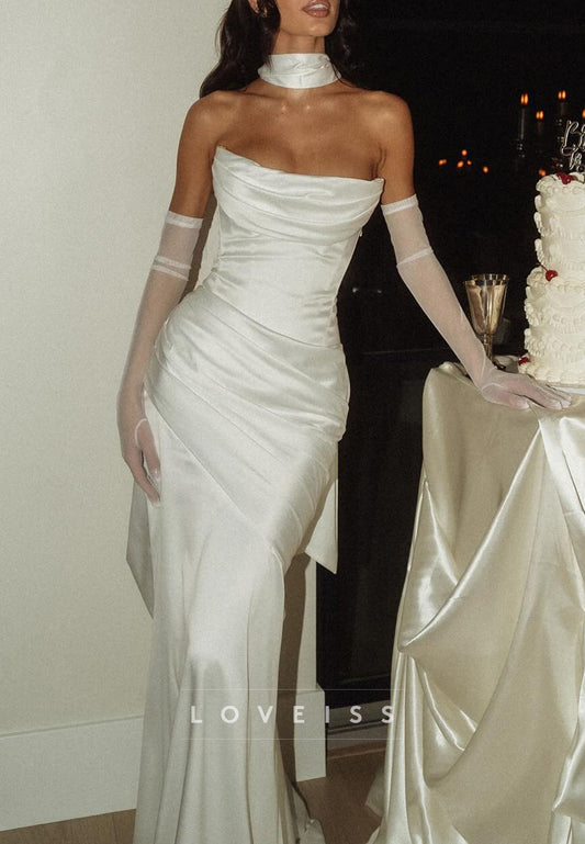 Off-Shoulder Sleeveless Pleated Sleek Mermaid Wedding Dress