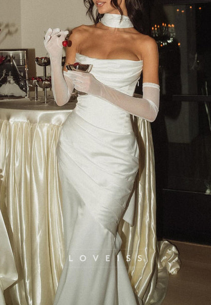 Off-Shoulder Sleeveless Pleated Sleek Mermaid Wedding Dress
