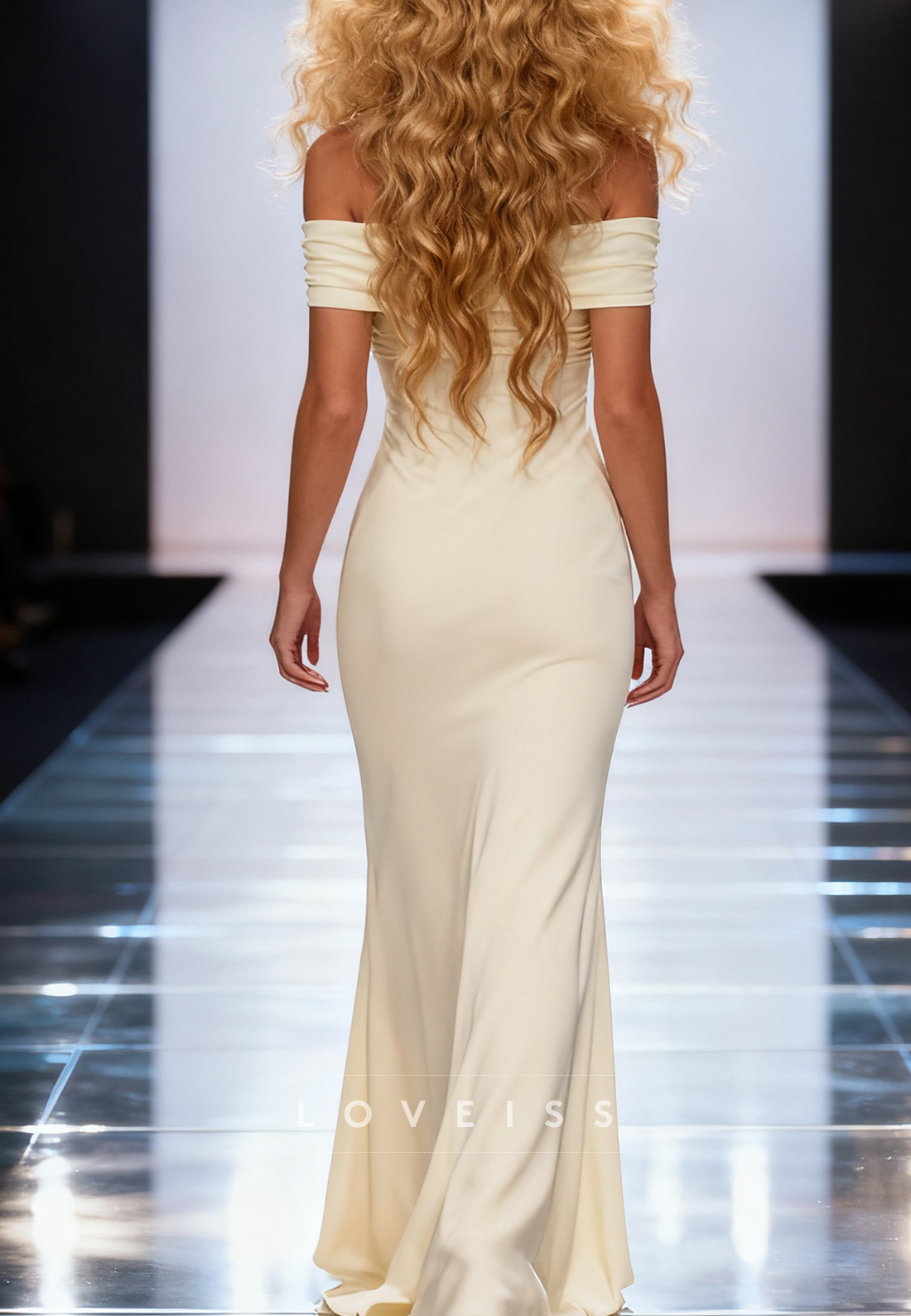 Off-Shoulder Sleeveless Sleek Sheath Prom Dress