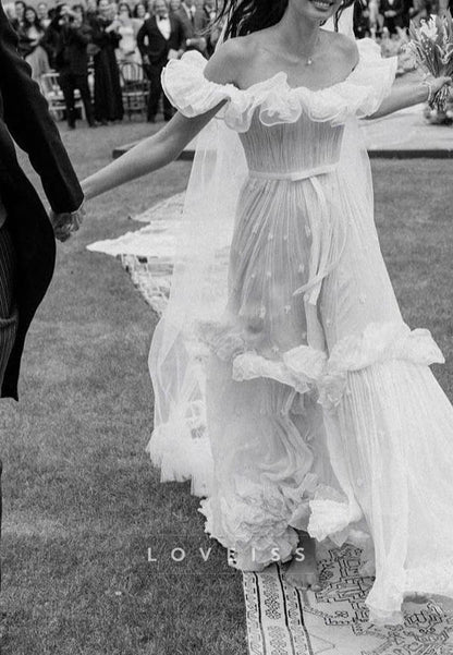 Off-Shoulder Sleeveless Tulle A-Line Boho Wedding Dress
