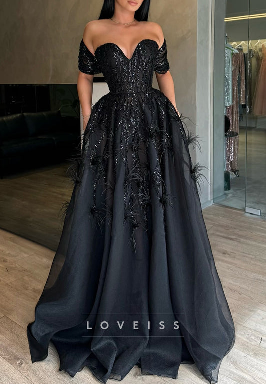 Off-Shoulder Strapless Appliques A-Line Prom Dress