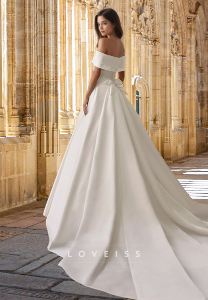 Off-Shoulder Strapless Appliques Pleated A-Line Classic Wedding Dress