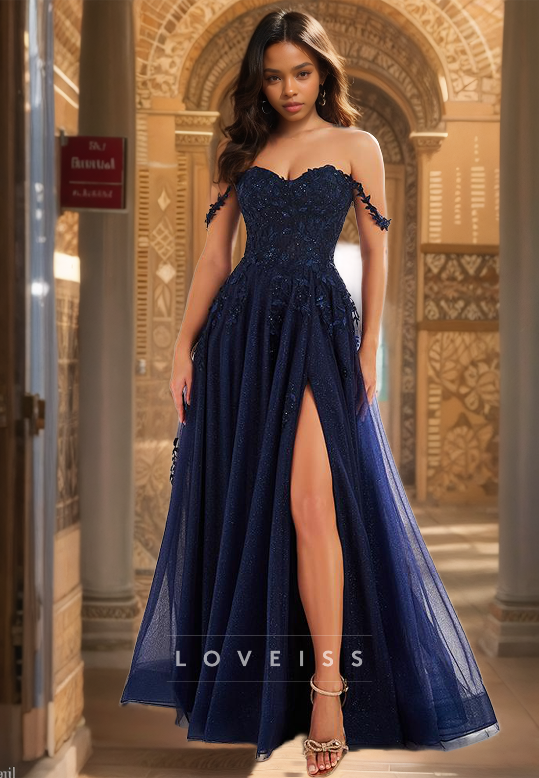 Off-Shoulder Strapless Appliques Tulle A-Line Prom Dress