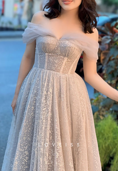 Off-Shoulder Strapless Pleated Appliques A-Line Prom Dress
