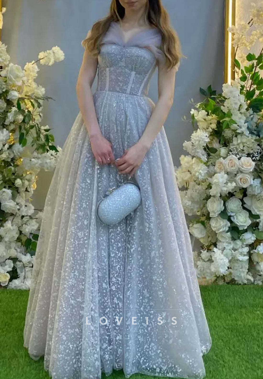 Off-Shoulder Strapless Pleated Appliques A-Line Prom Dress