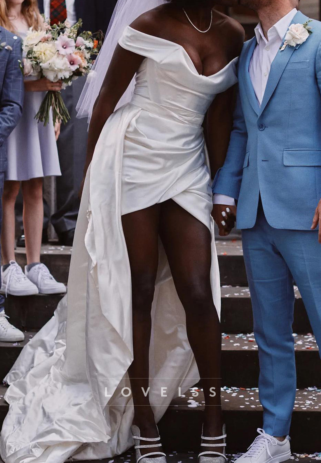 Off-Shoulder Strapless Pleated Detachable Train Short Wedding Dress