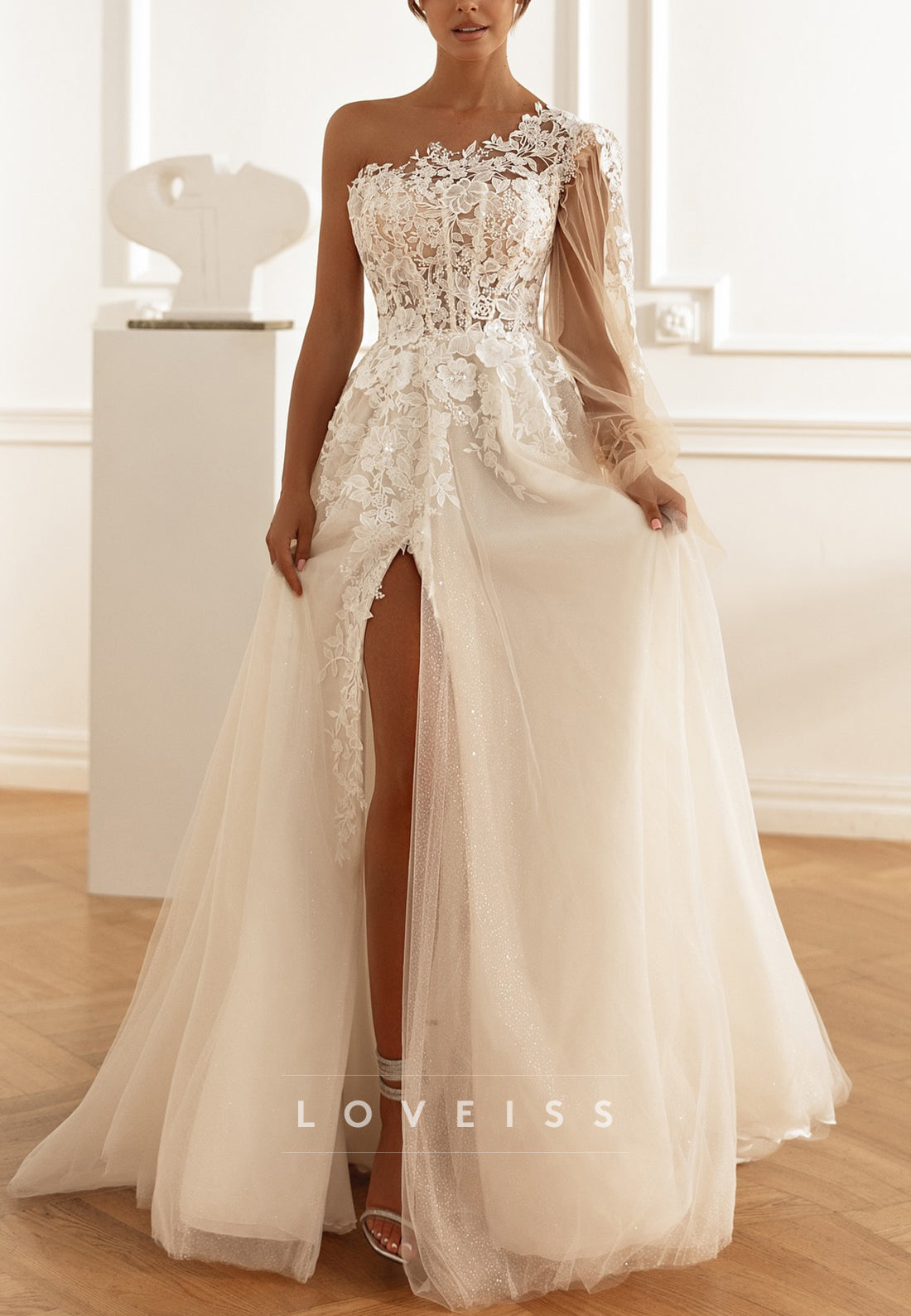 One Shoulder Long Sleeves Appliques A-Line Wedding Dress