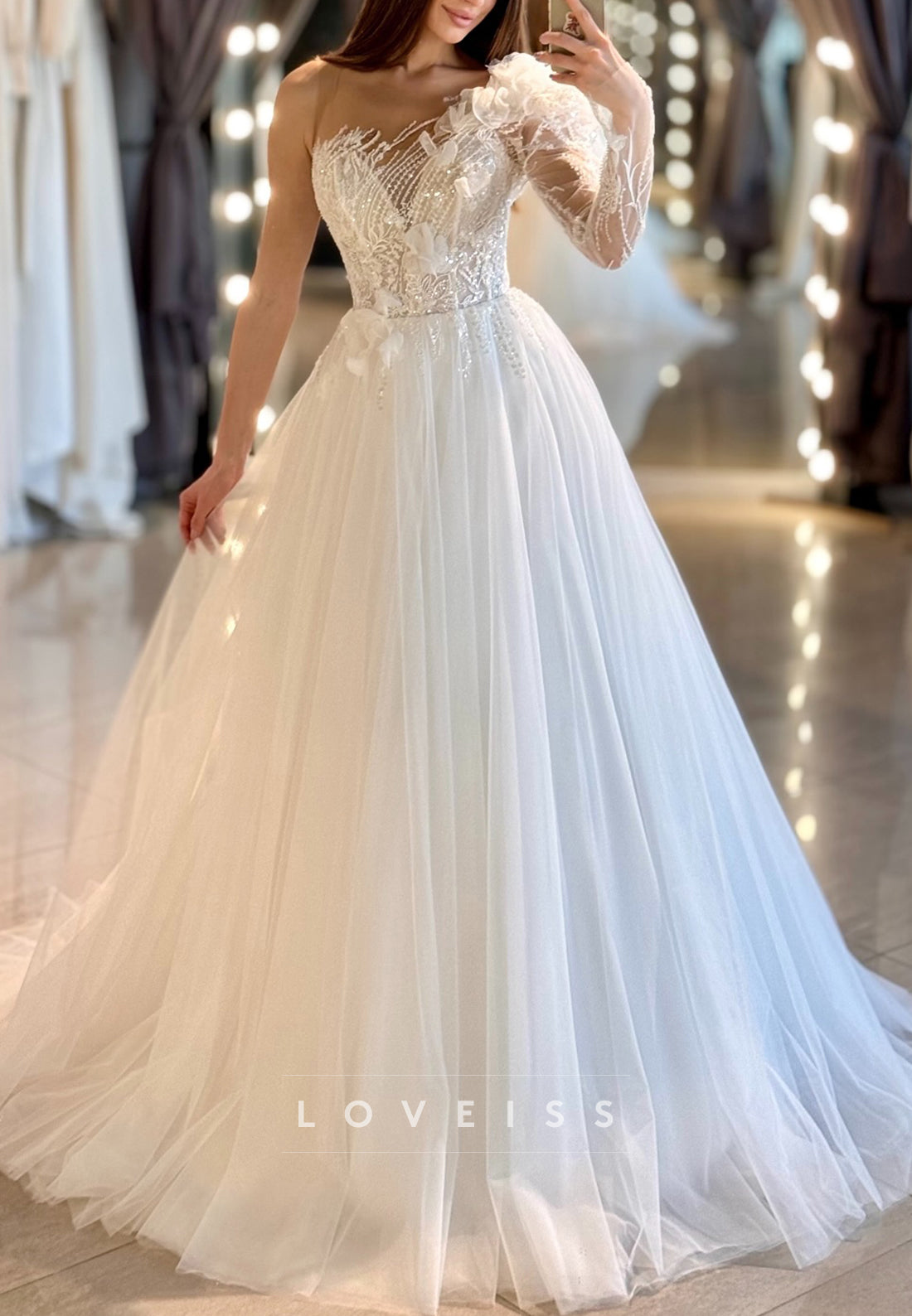 One Shoulder Long Sleeves Tulle Appliques A-Line Wedding Gown