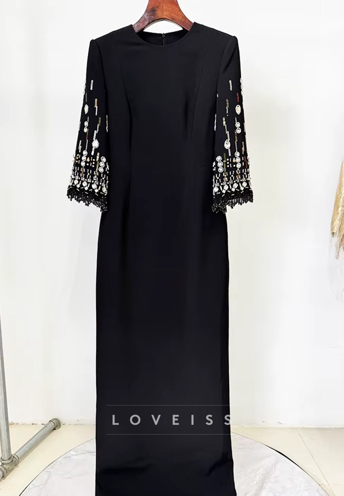 Scoop Long Sleeves Beaded Sheat Formal Dress