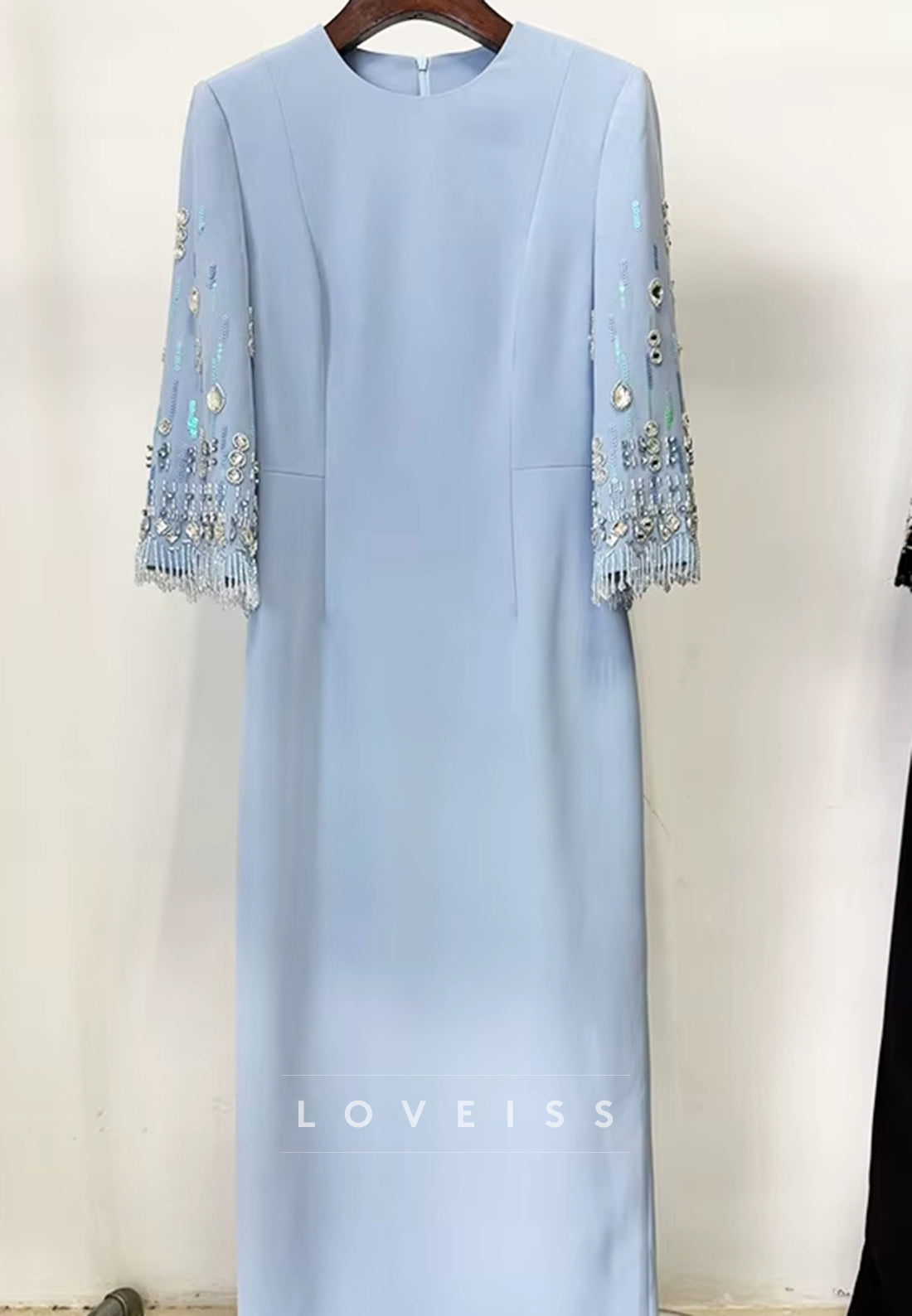 Scoop Long Sleeves Beaded Sheat Formal Dress