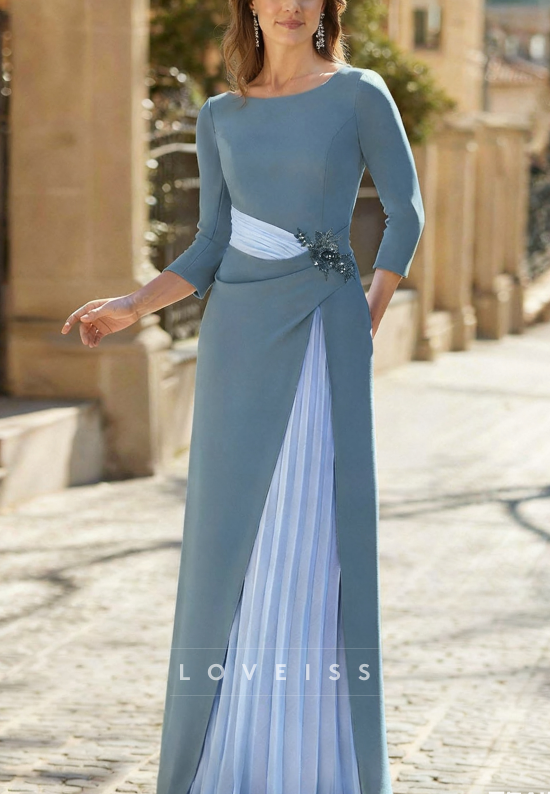 Scoop Long Sleeves Pleated A-Line Mother of Bride Dress