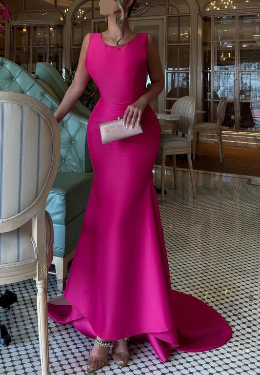 Scoop Sleeveless Sleek Satin Mermaid Evening Dress