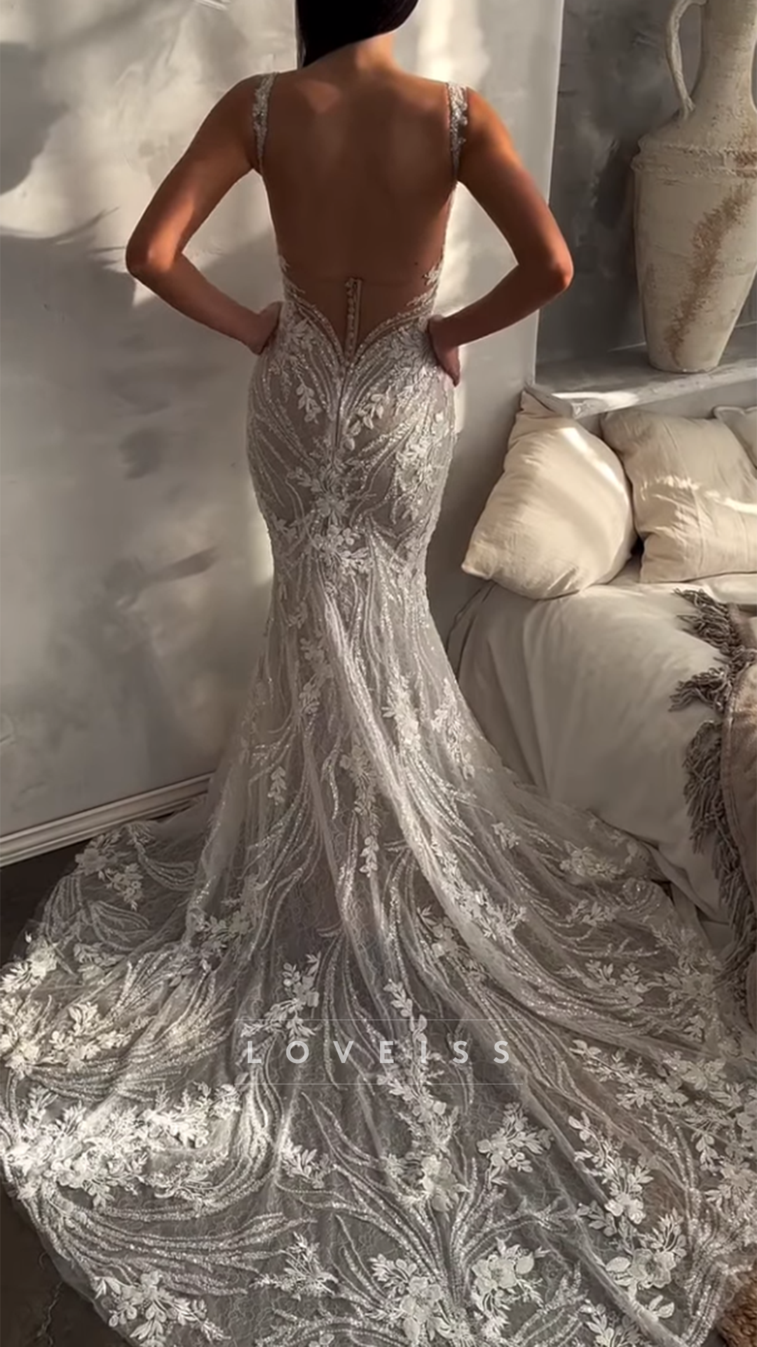 Scoop Straps Appliques Mermaid Wedding Dress