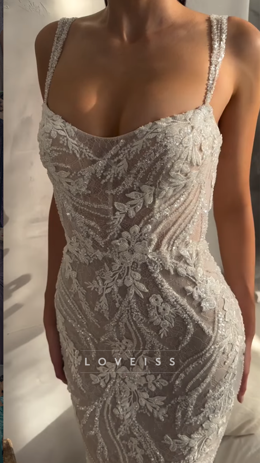 Scoop Straps Appliques Mermaid Wedding Dress