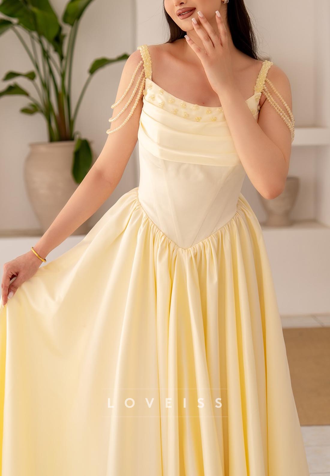 Scoop Straps Pleated Beading A-Line Formal Dress