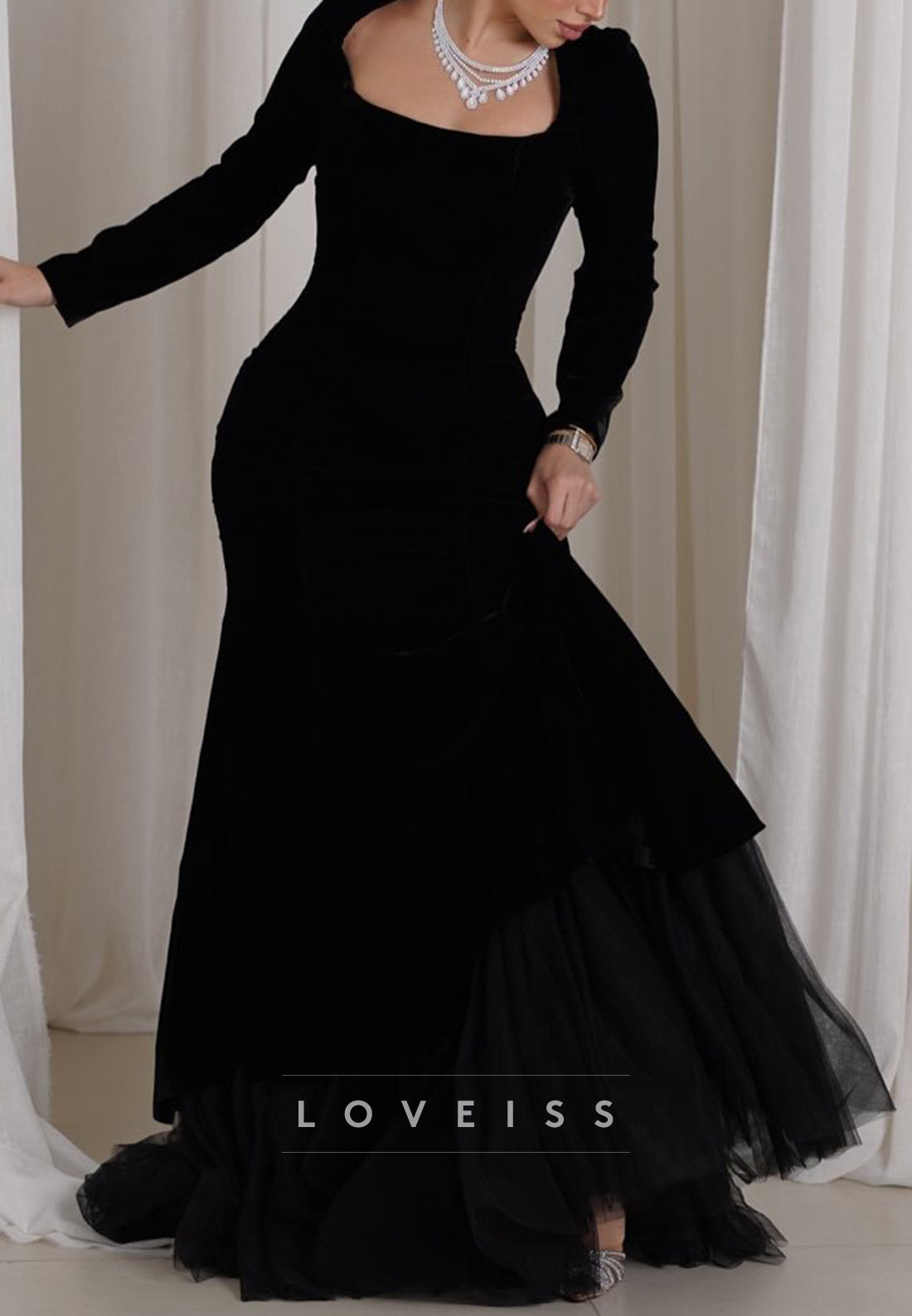 Square Long Sleeves Fitted Mermaid Simple Evening Dress