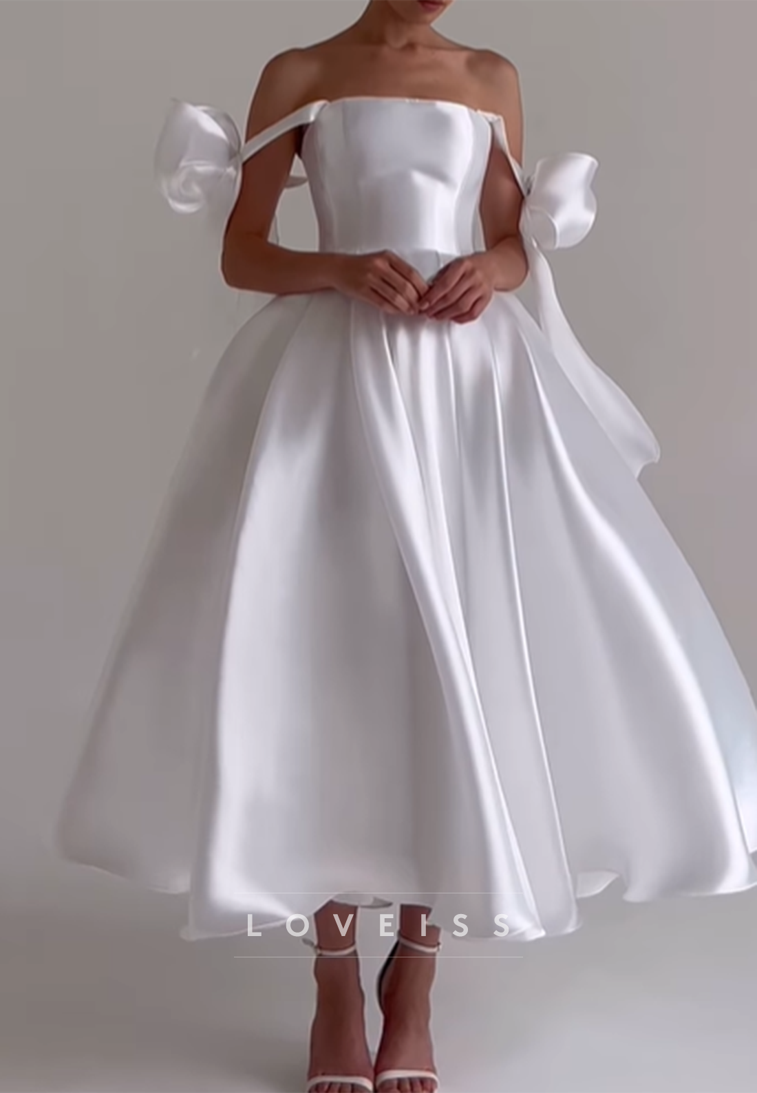 Square Straps Bow Sleek A-Line Wedding Dress