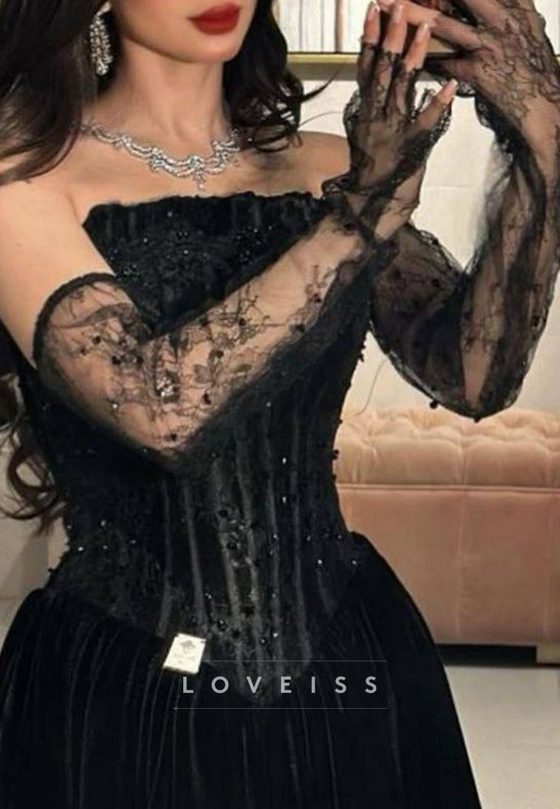 Straight Across Lace Appliques A-Line Evening Dress